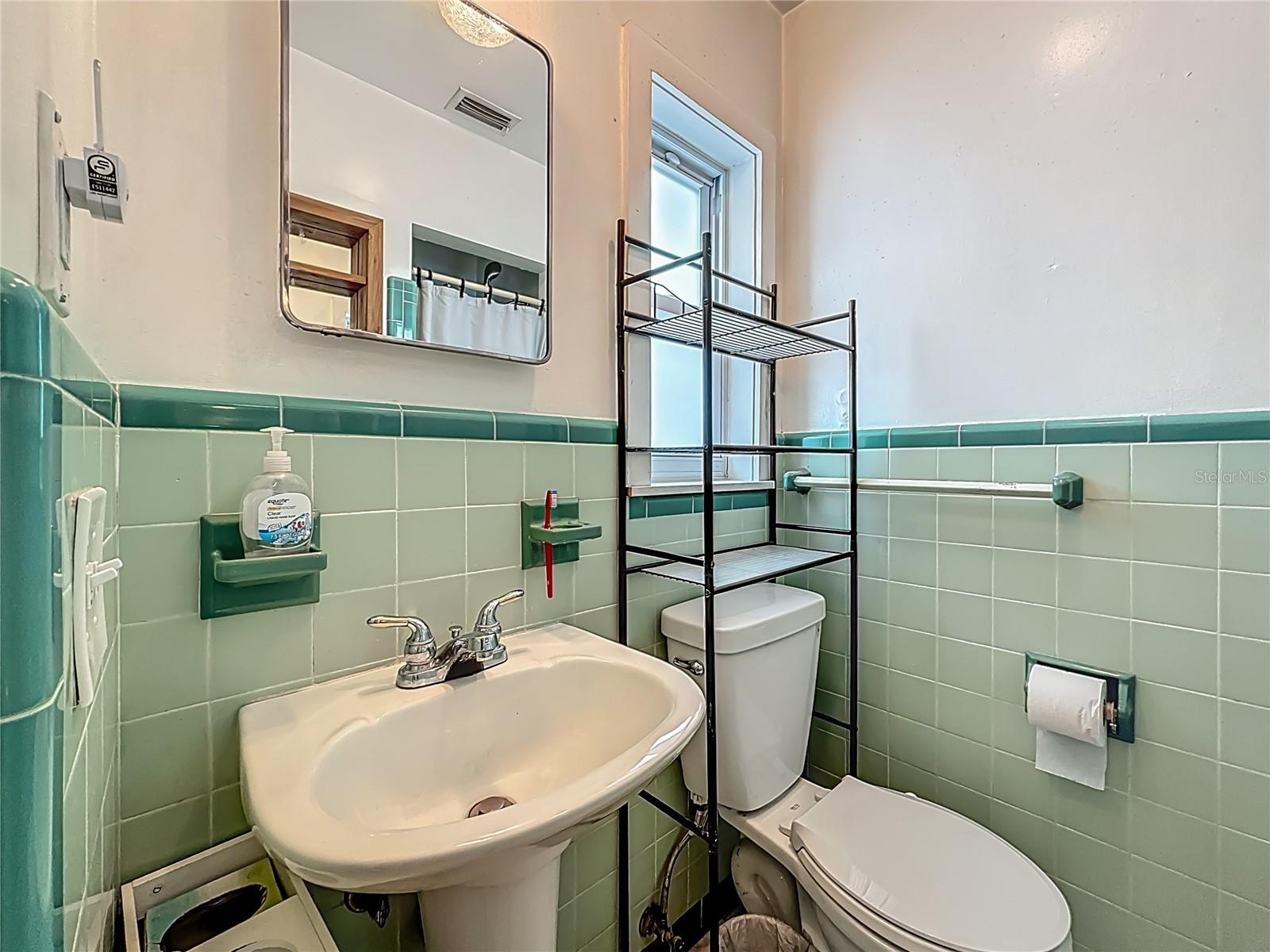 5'X8' Primary Bathroom