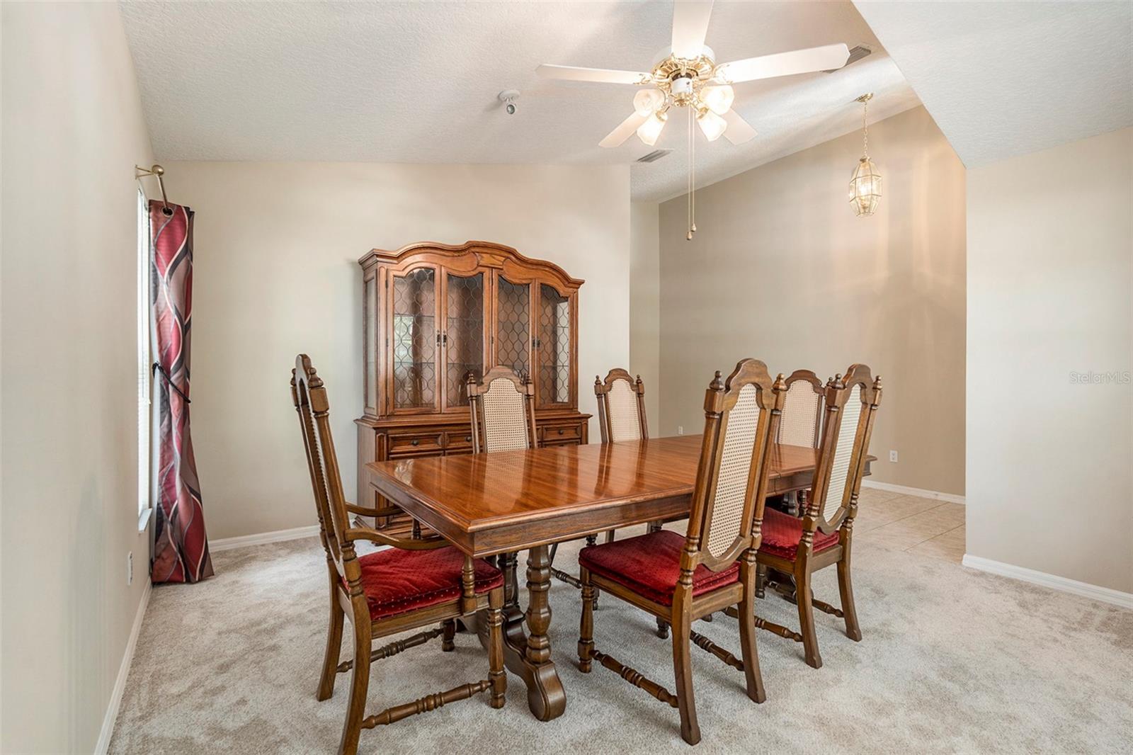 DINING RM