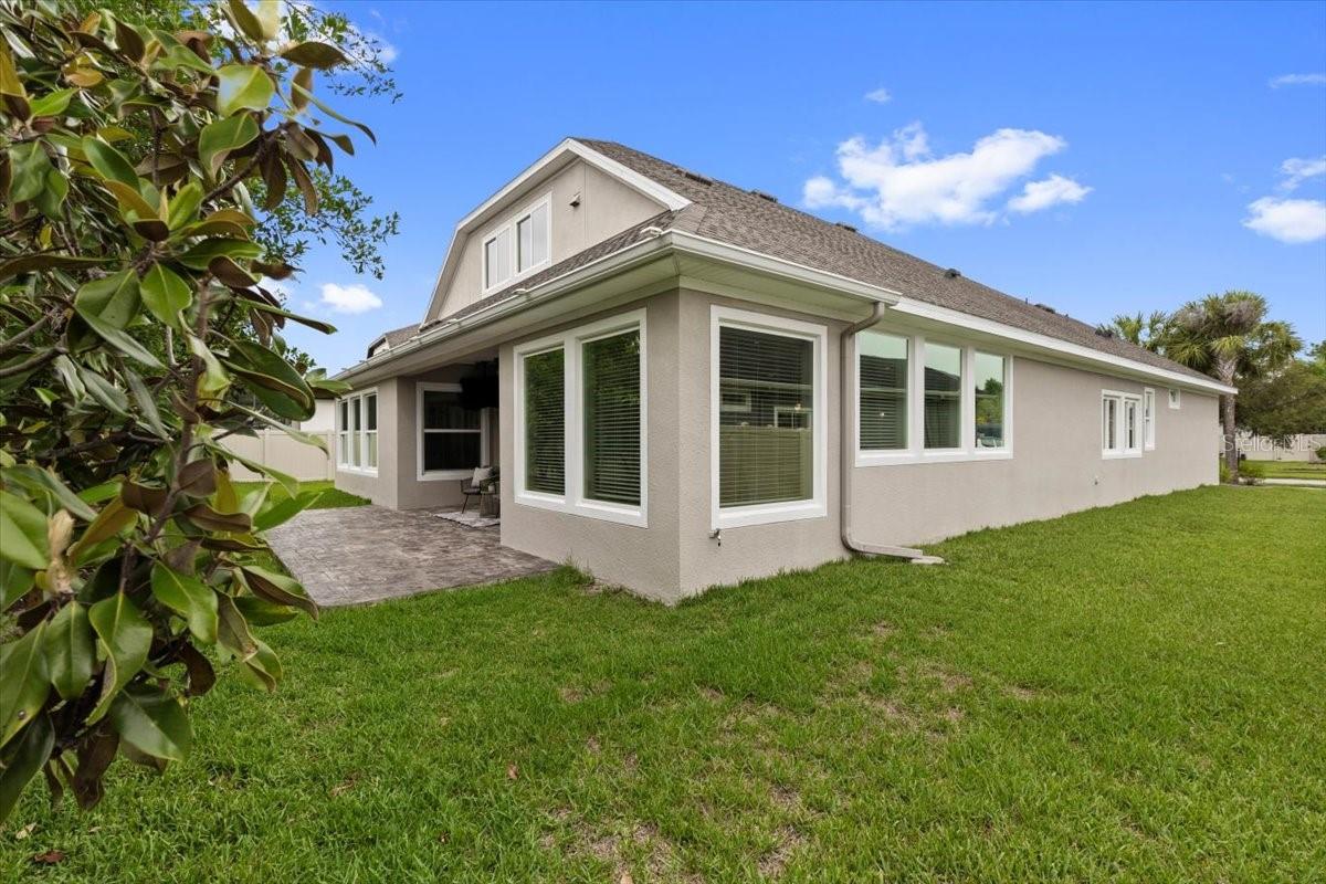 PARTIALLY FENCED YARD (BACK/SIDES)