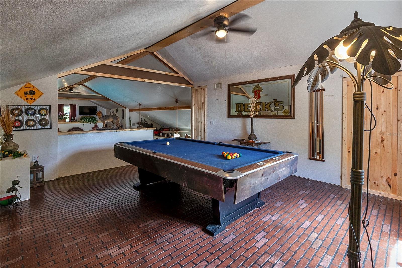 Game room loft