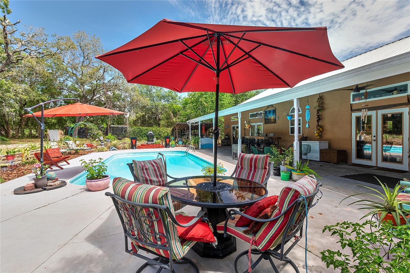 Pool area