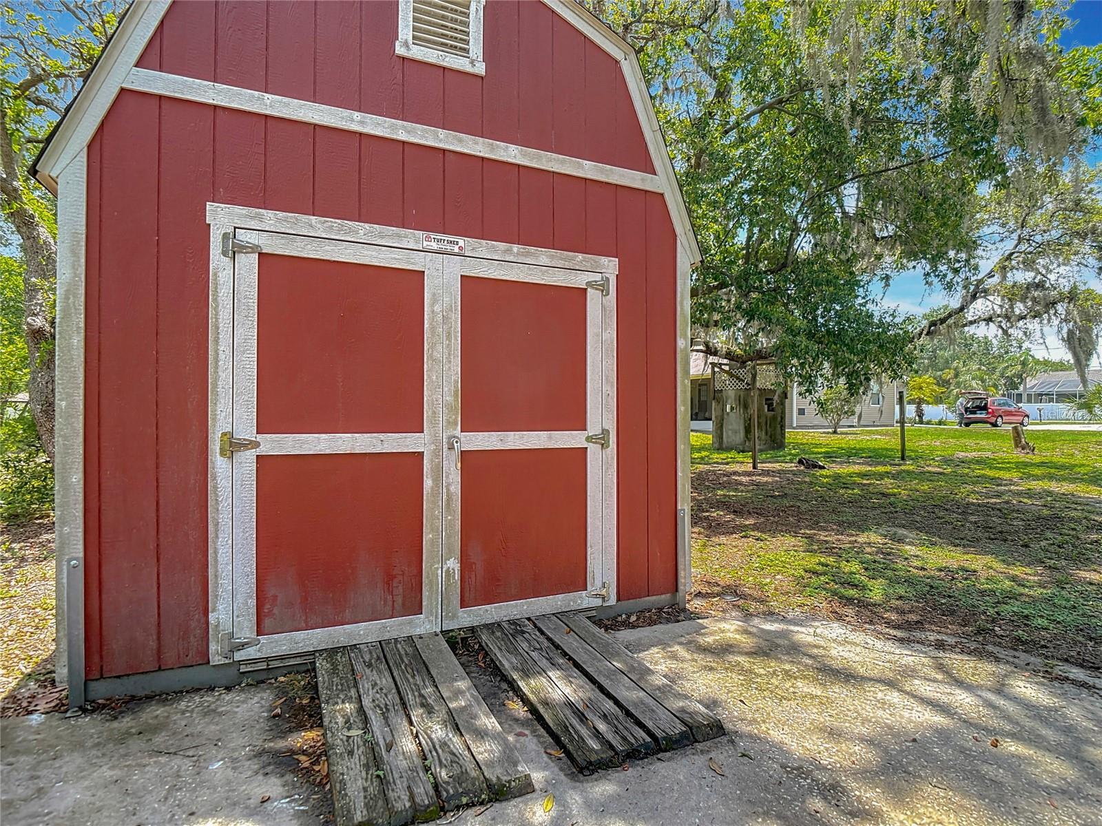 Storage shed