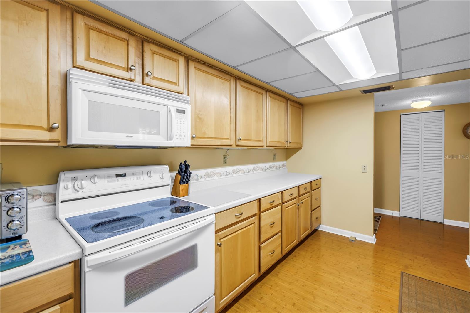 Kitchen with plenty of cabinets