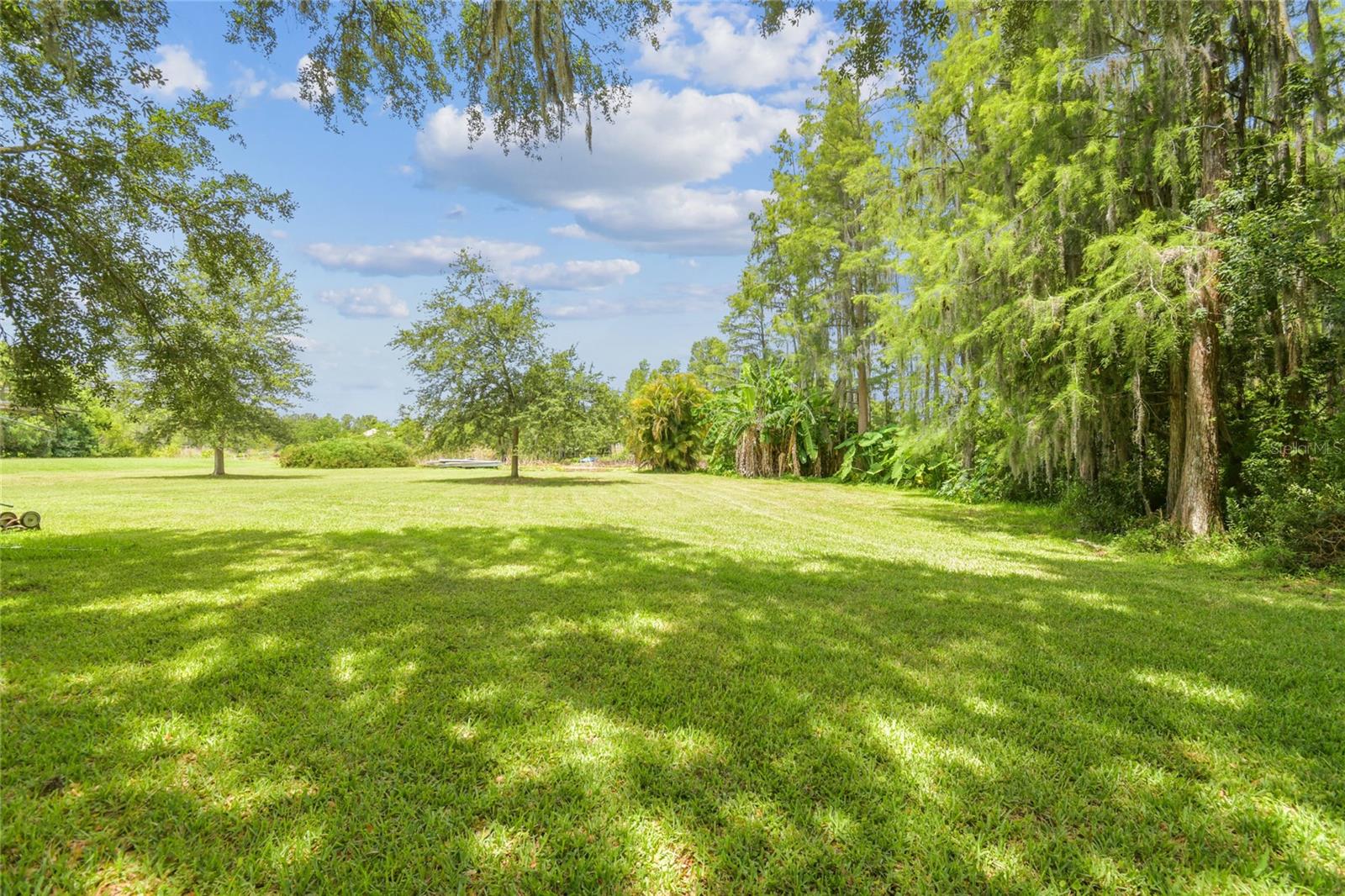 Gorgeous grounds to stroll through