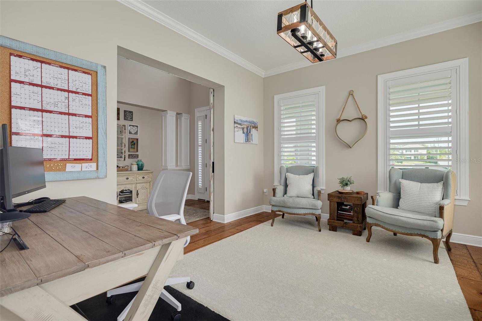 Office / formal dining room