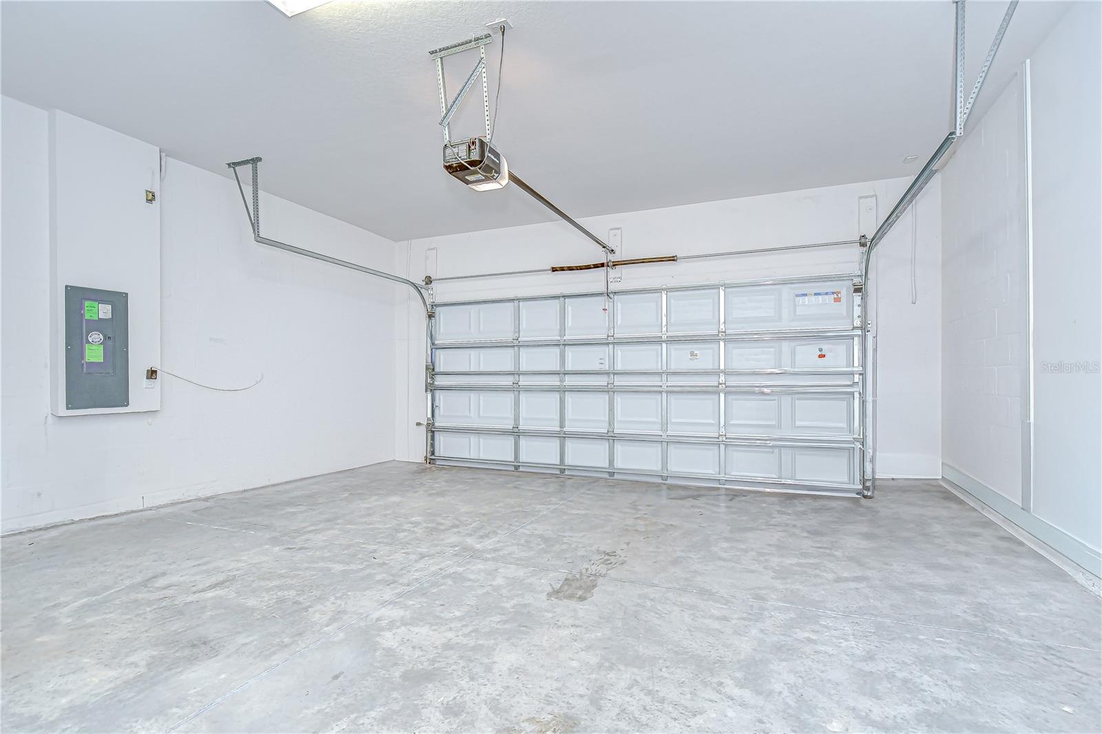 Garage!