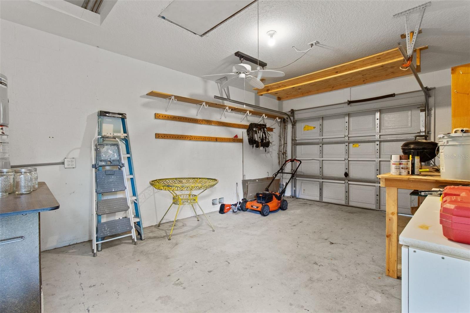 1 car garage with plenty of storage space!