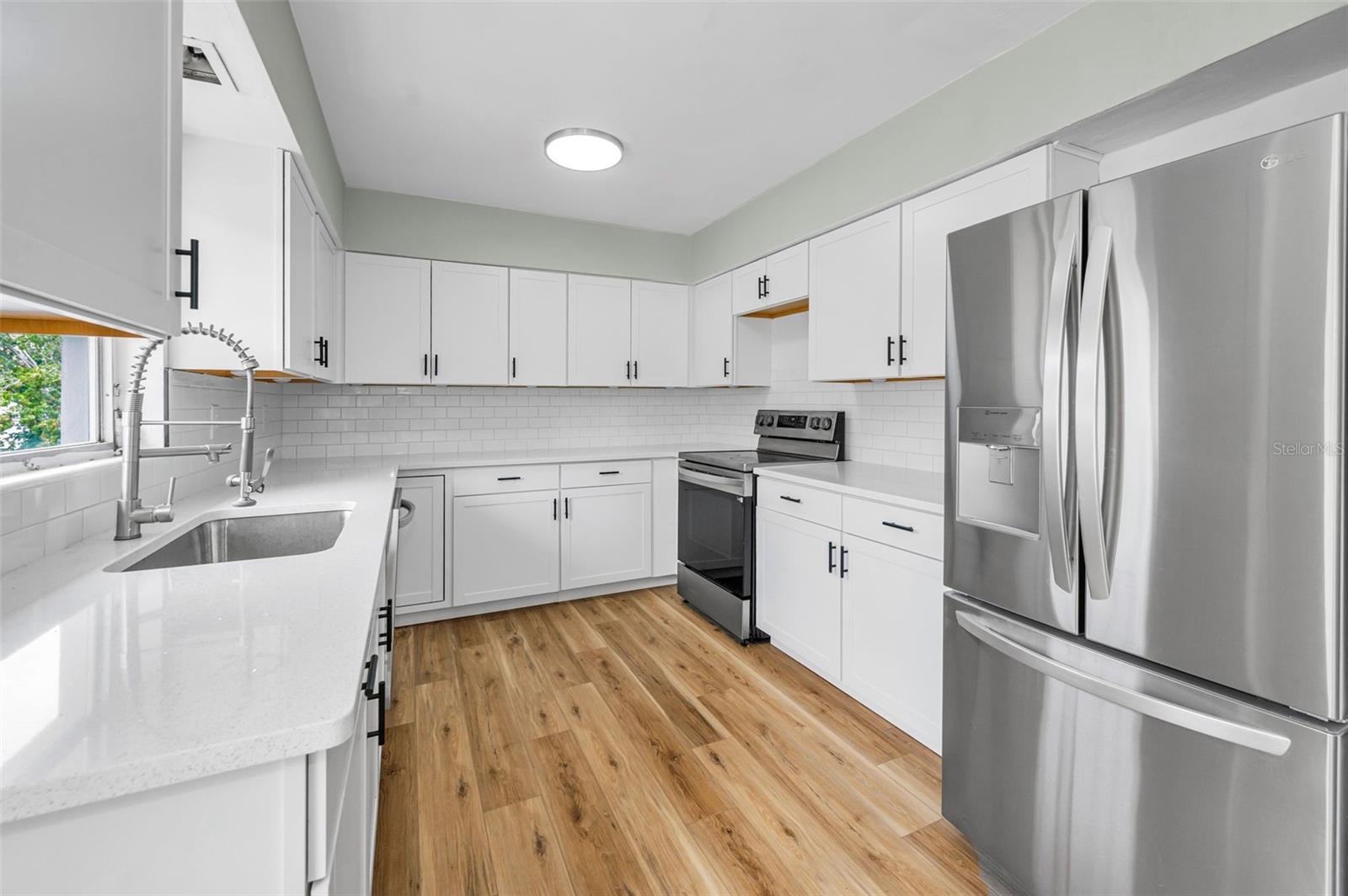Kitchen1412 Coburn Dr, Tarpon Springs, FL