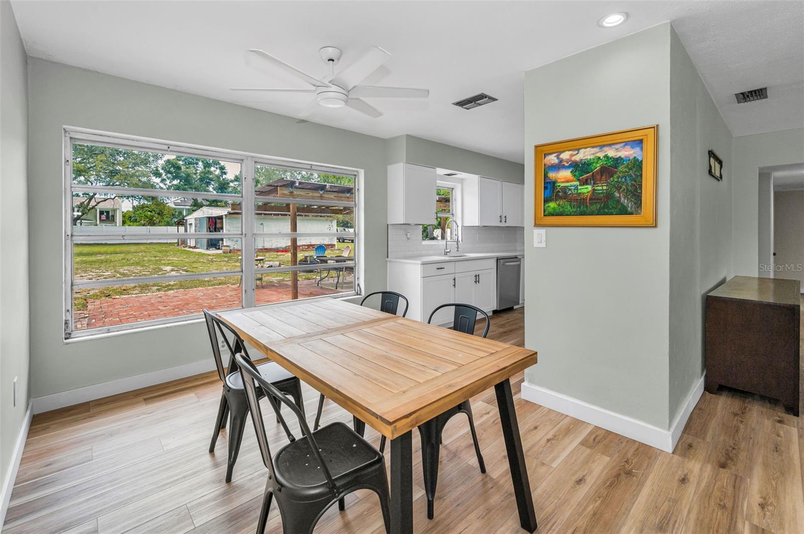 1412 Coburn Dr, Tarpon Springs, FL
