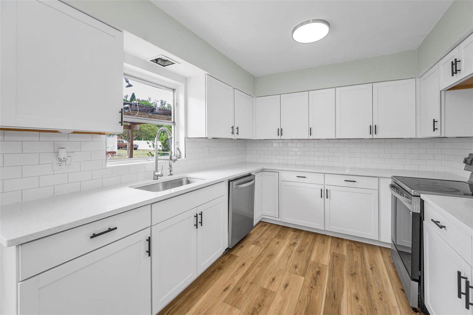 Kitchen1412 Coburn Dr, Tarpon Springs, FL