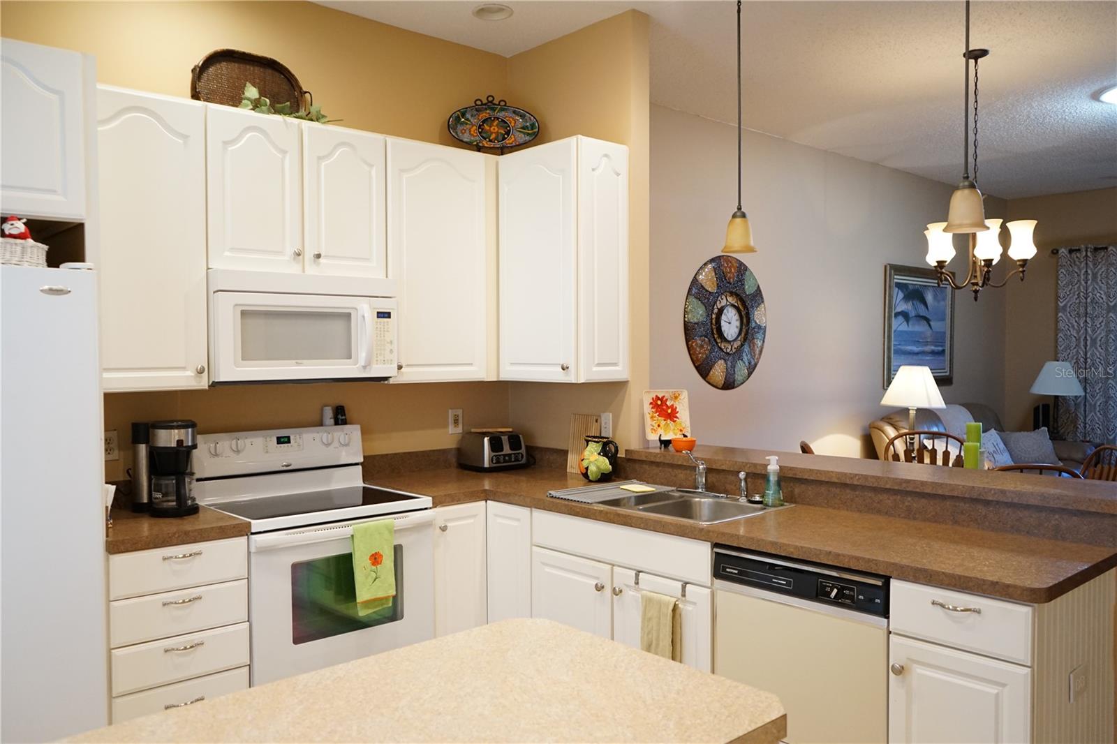 lots of counter space