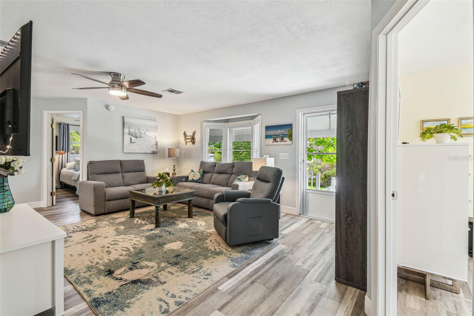 Split bedroom floor plan