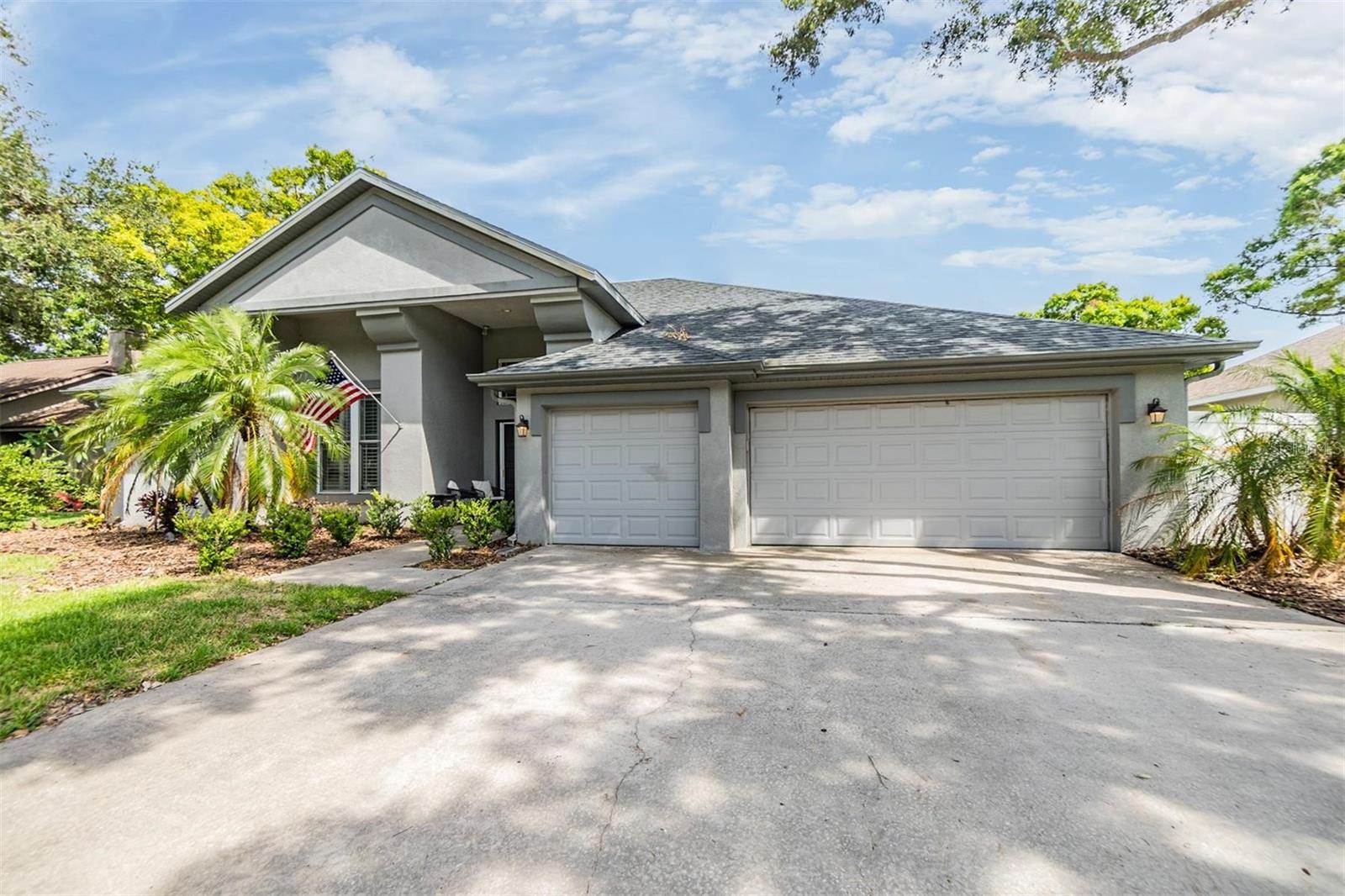 Big driveway!