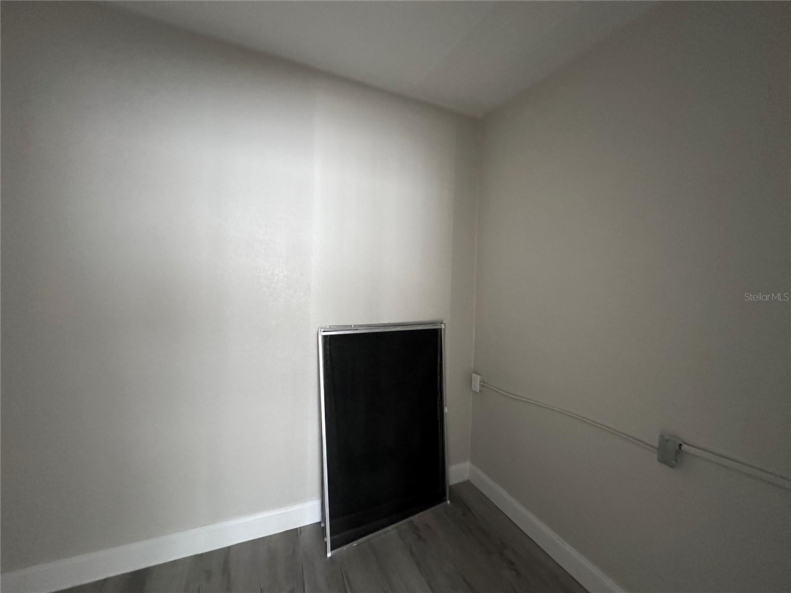Primary Bedroom Closet