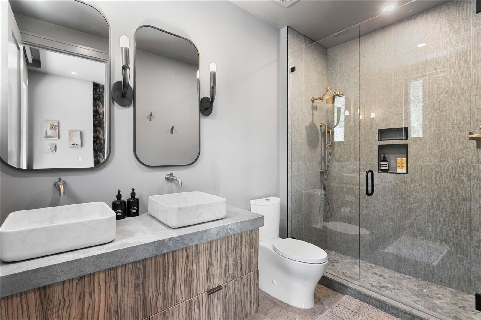 3rd bedroom ensuite