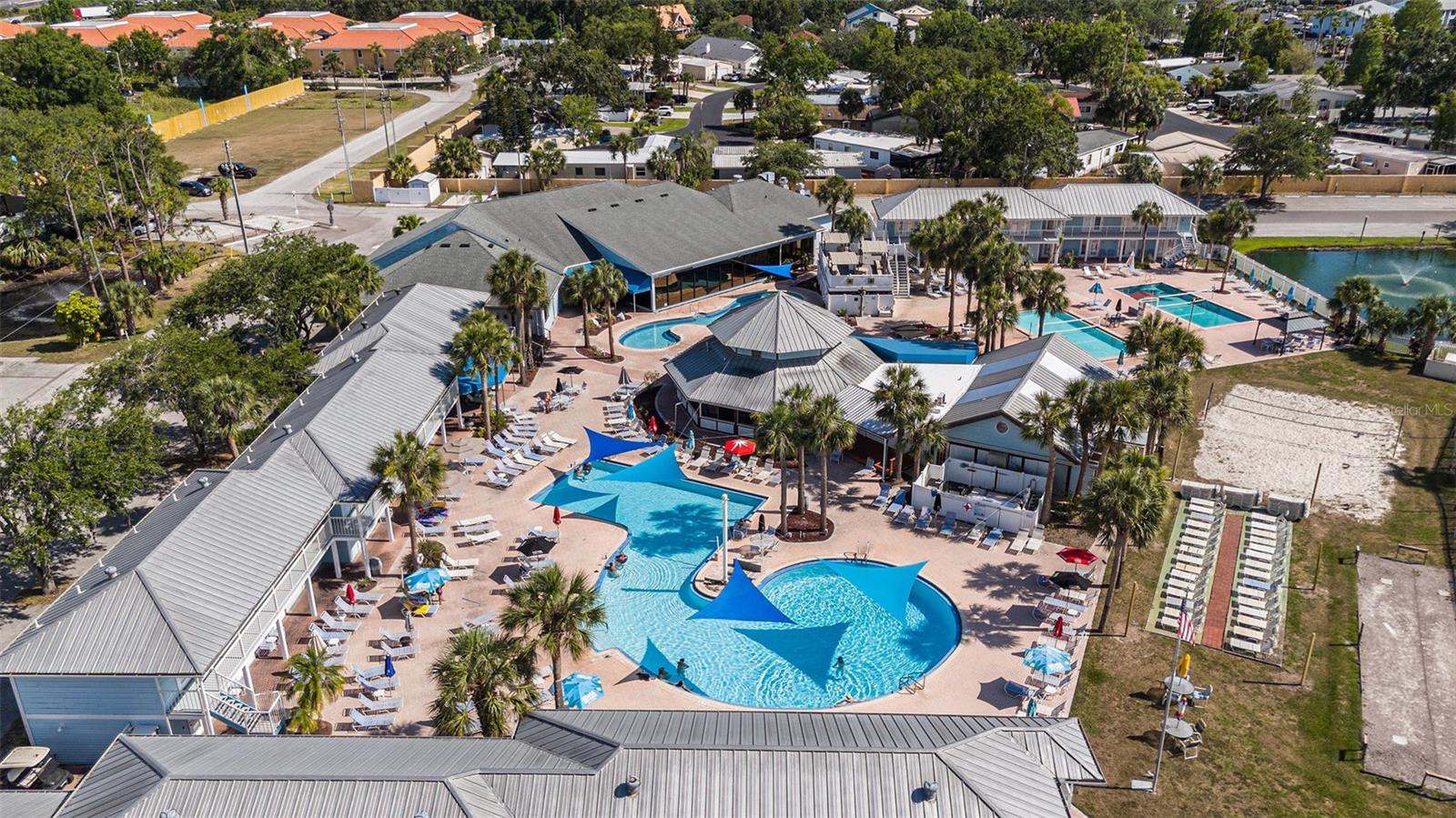 A short golf cart ride or a walk to the Paradise Lakes Resort