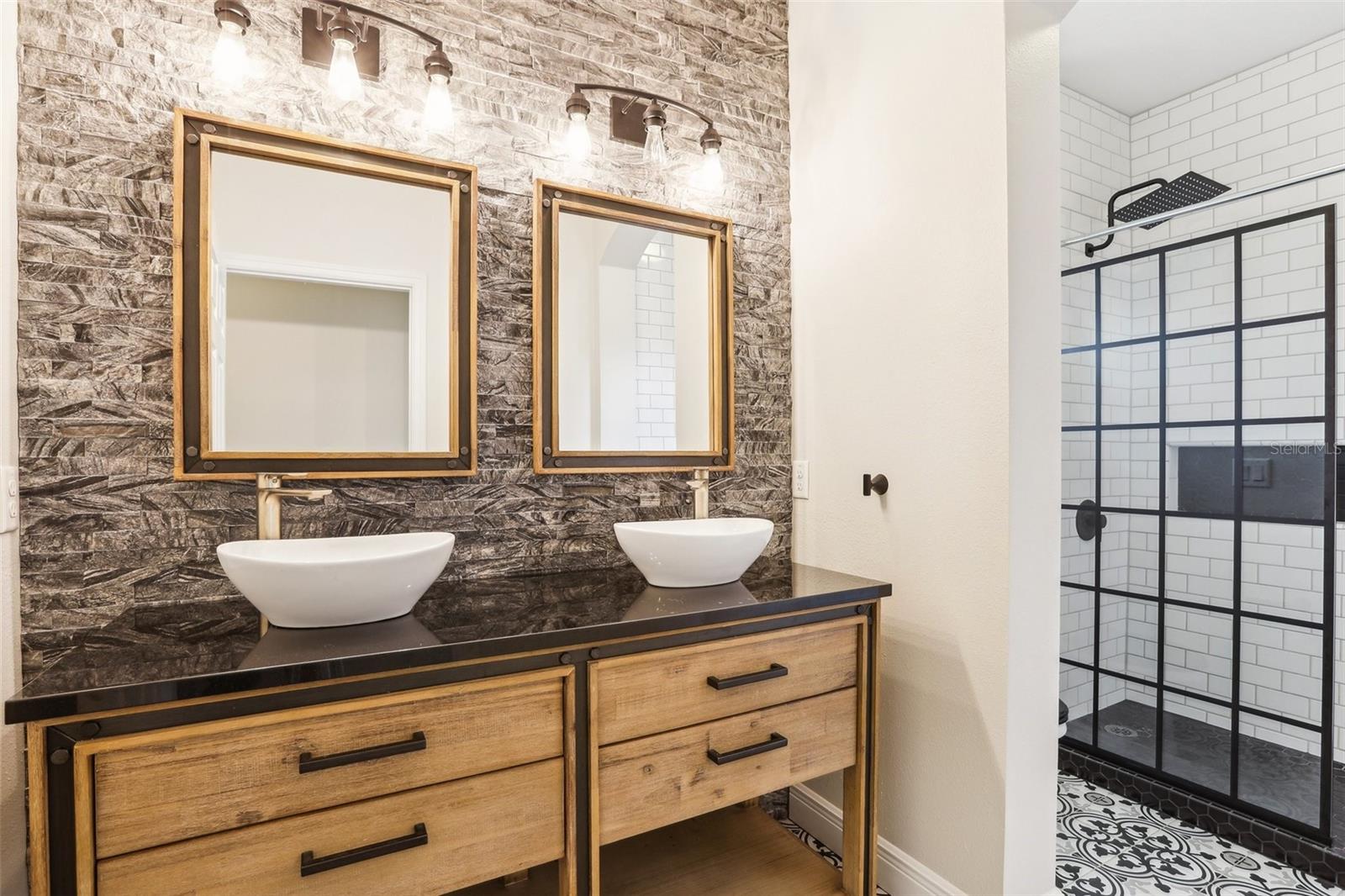 Contemporary upstairs bathroom design