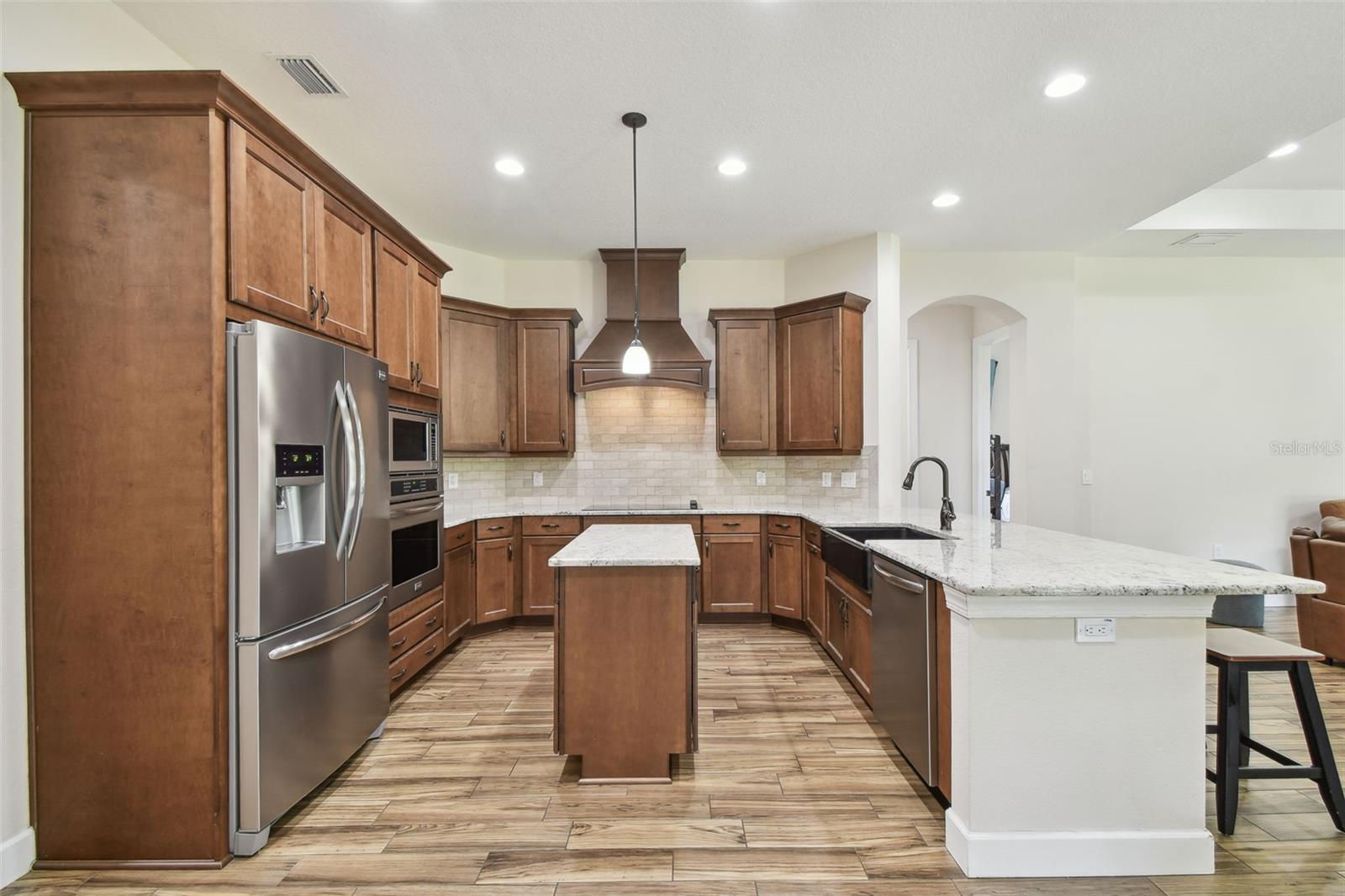 IN-WALL APPLIANCES