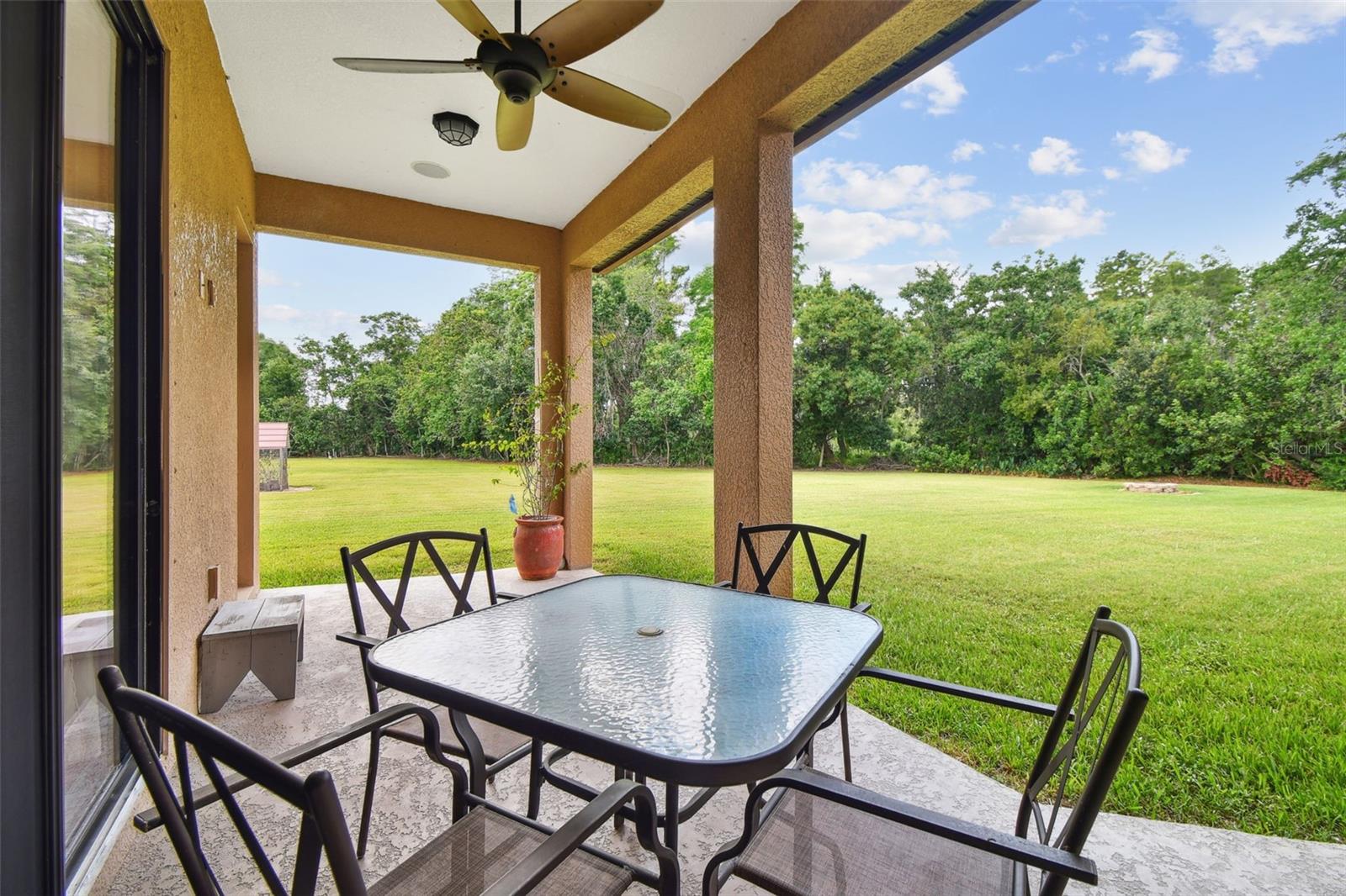 COVERED PATIO SPACE