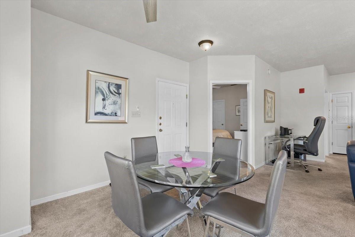 Dining room w/bonus office space