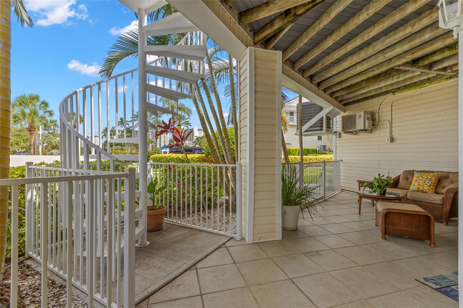 Ground Level Lanai