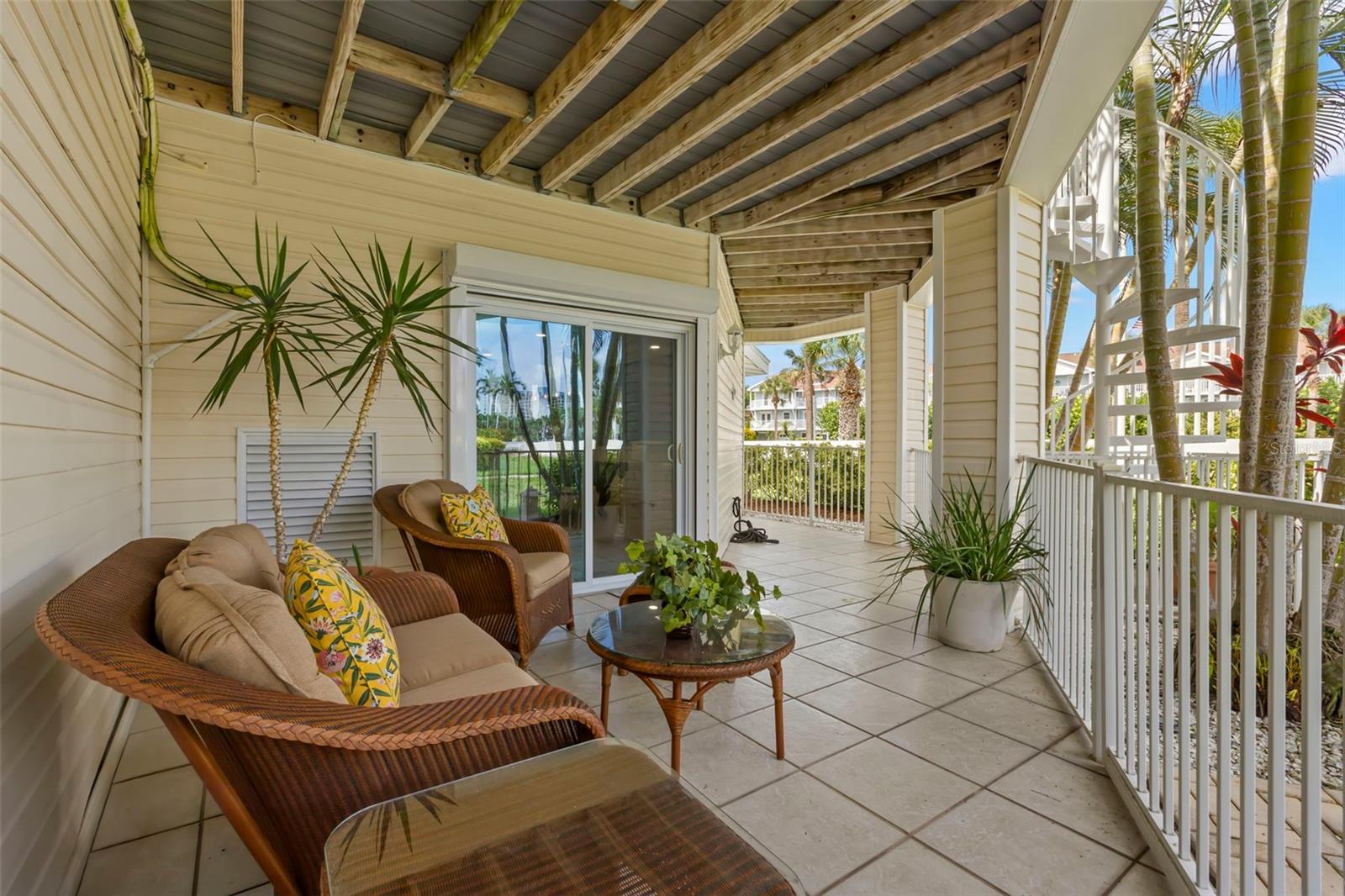 Ground Level Lanai