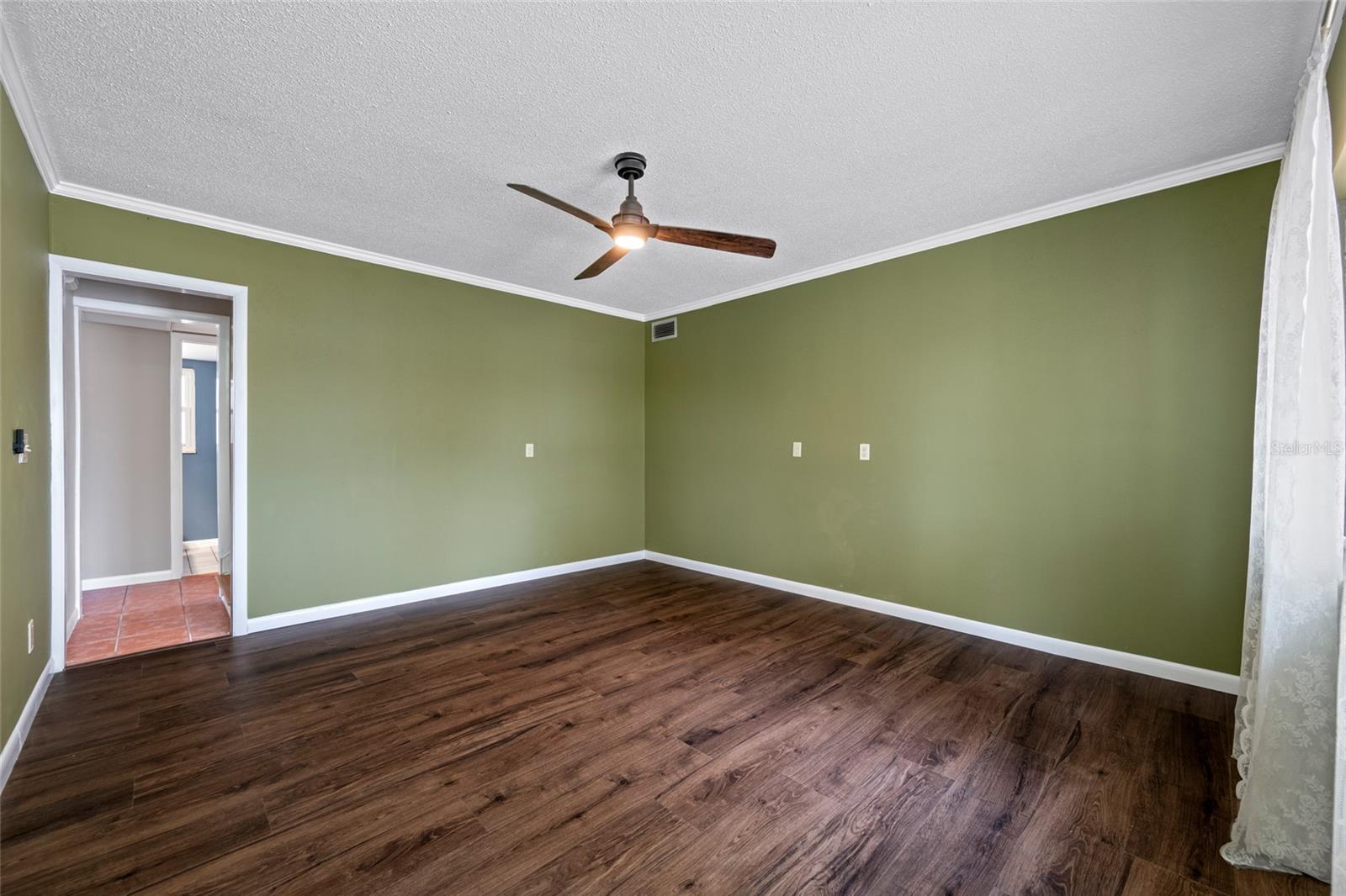 Bonus Room