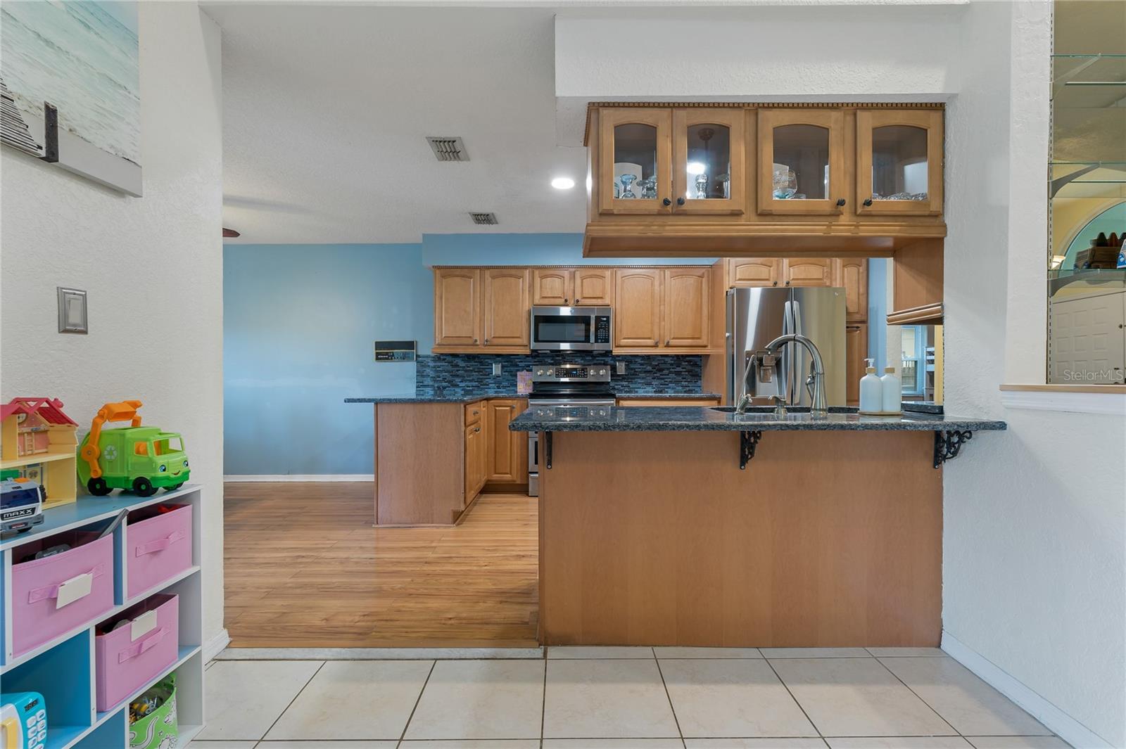 Breakfast Bar