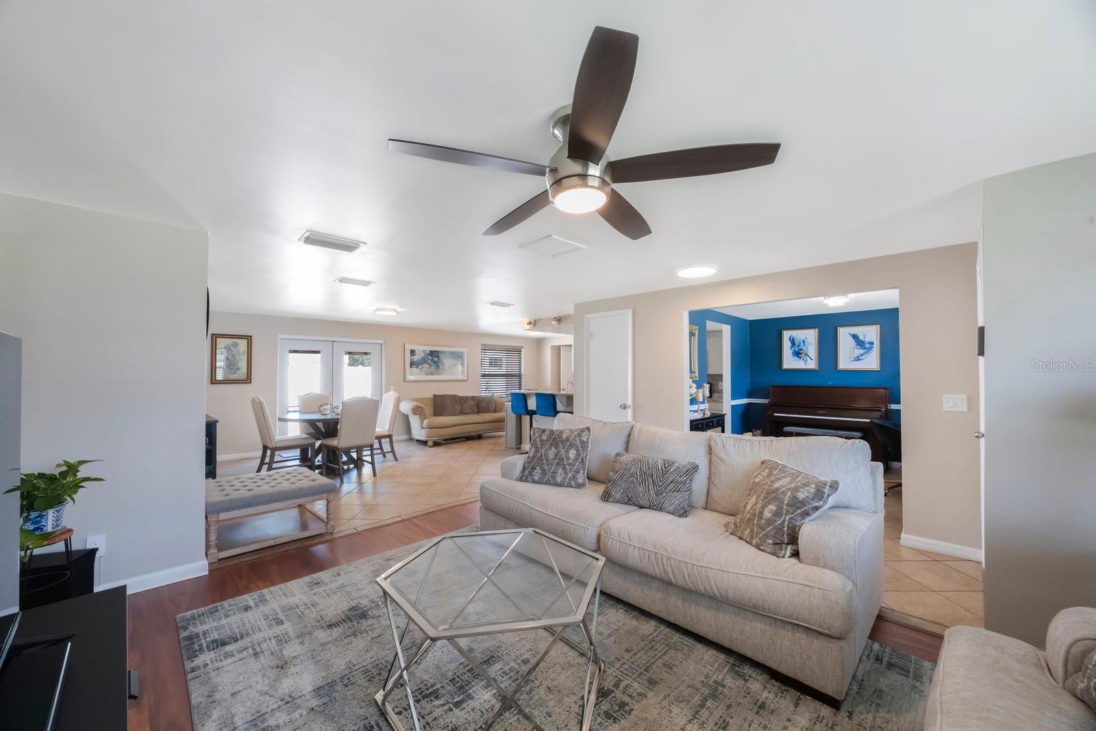 Open design accommodates relaxing time & fun gathering