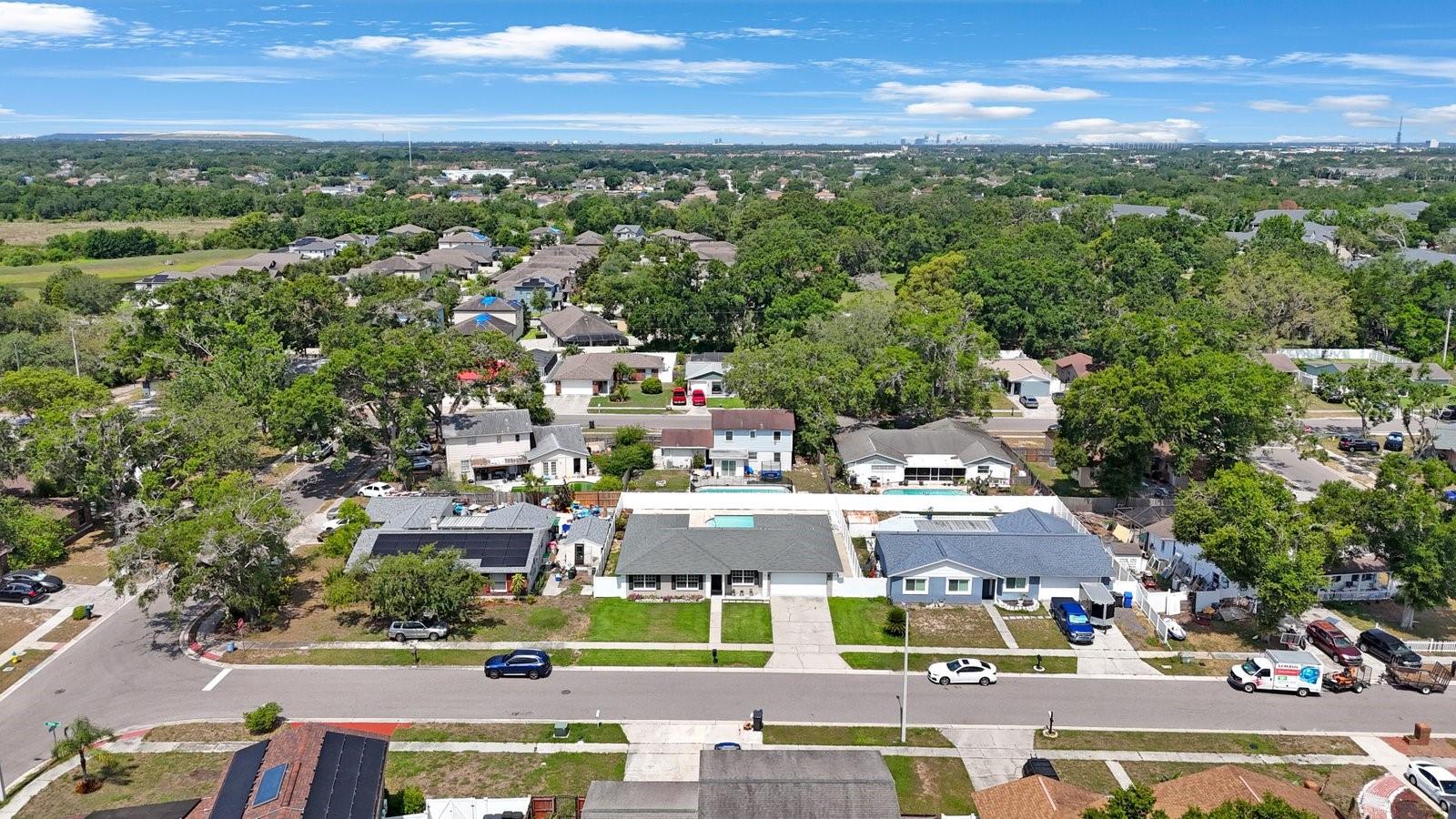 Easy access to downtown Tampa