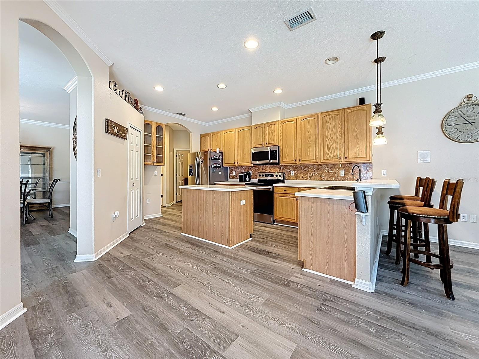 Kitchen with Island