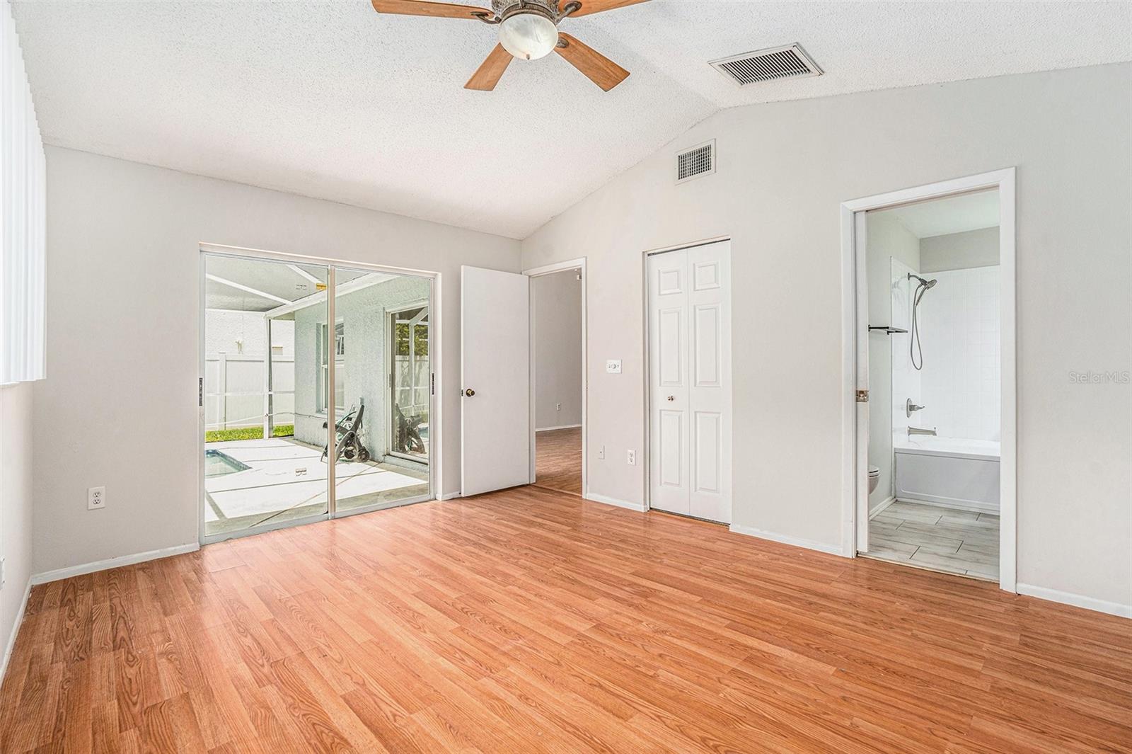 Great room. Living/Dining Room Combo