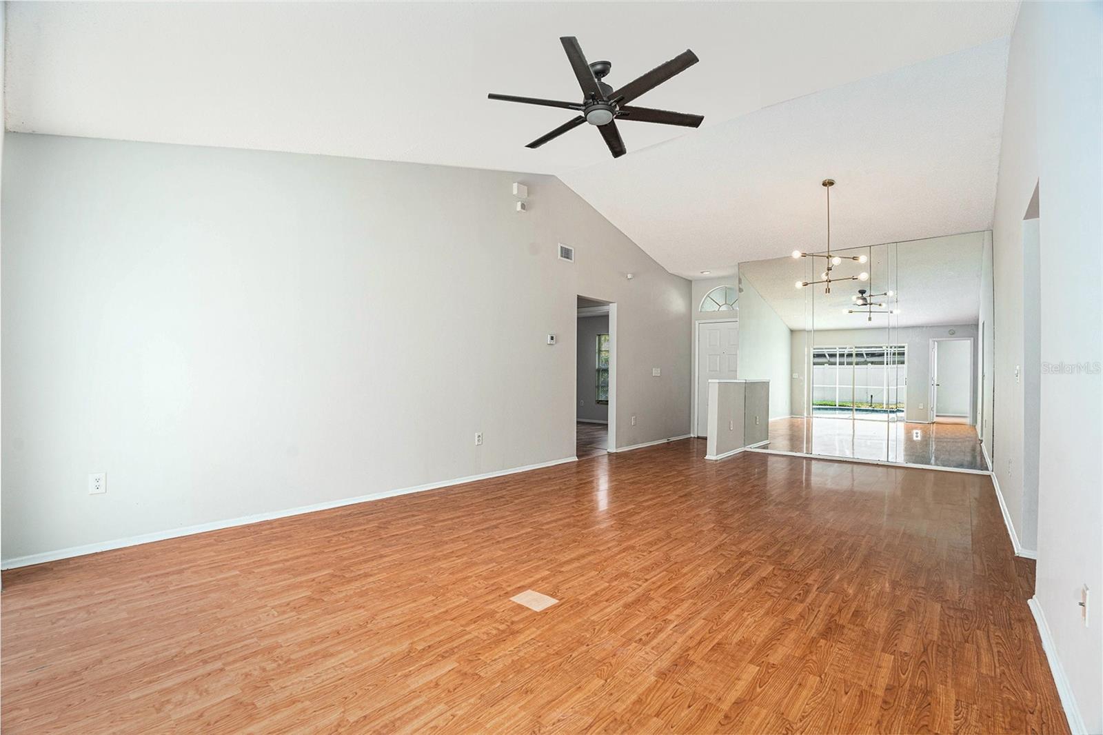 Great room. Living/Dining Room Combo