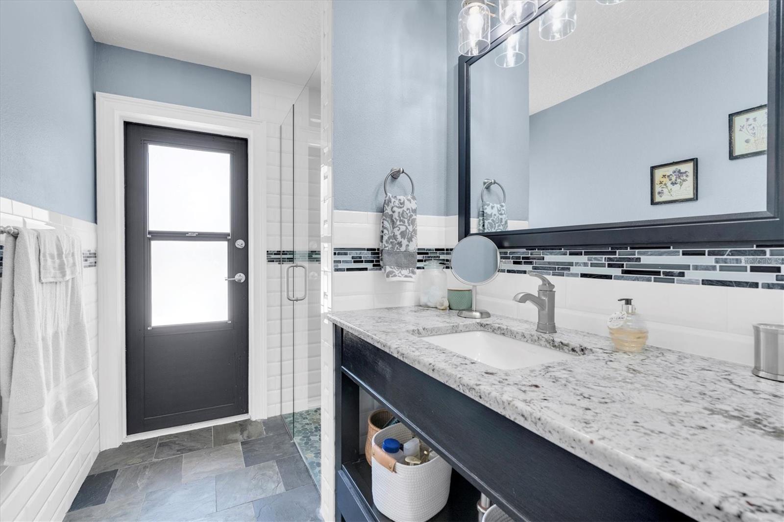 Renovated rear/pool bath
