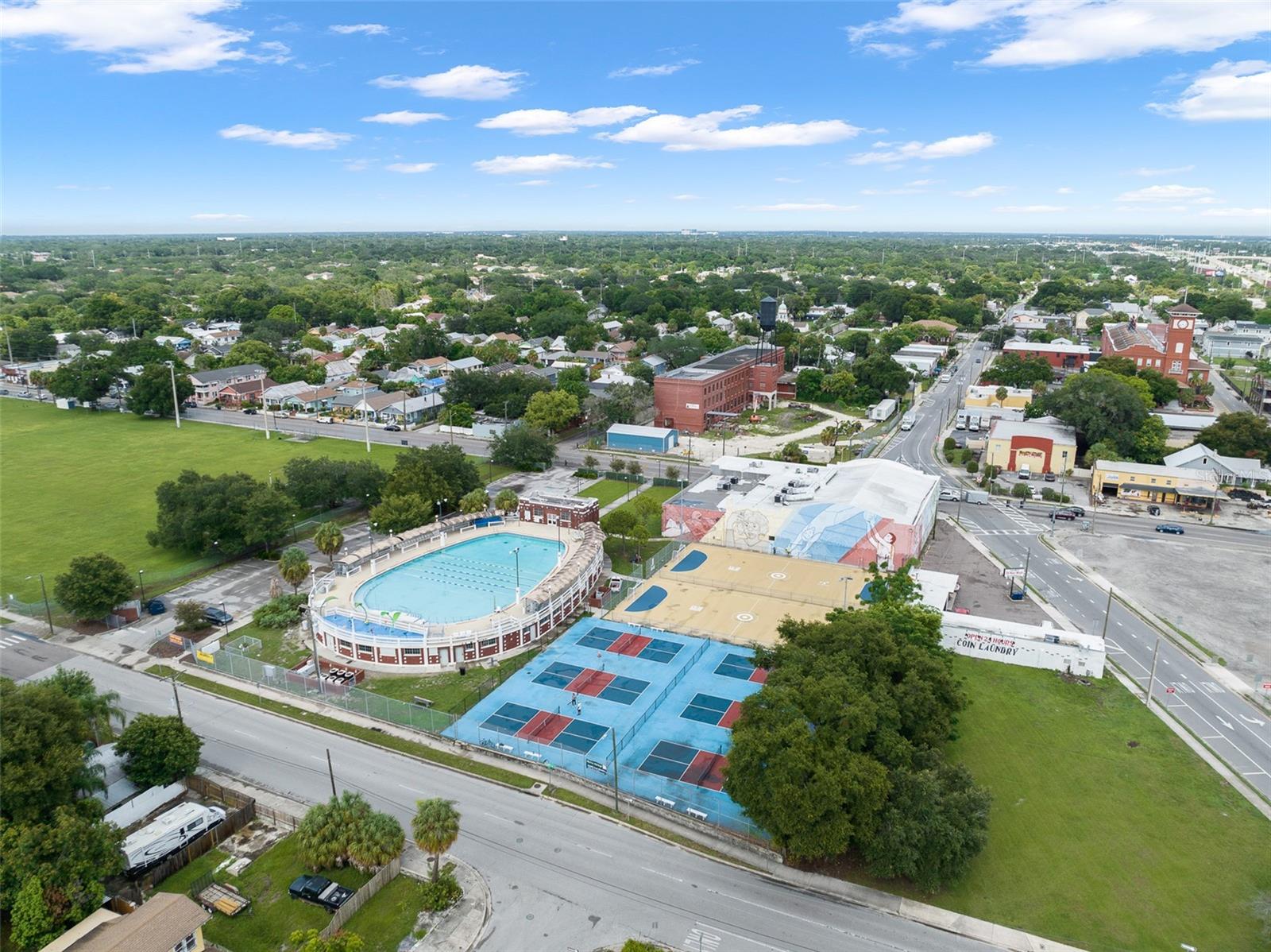 Cuscaden Pool and Pickleball Courts in V.M. Ybor