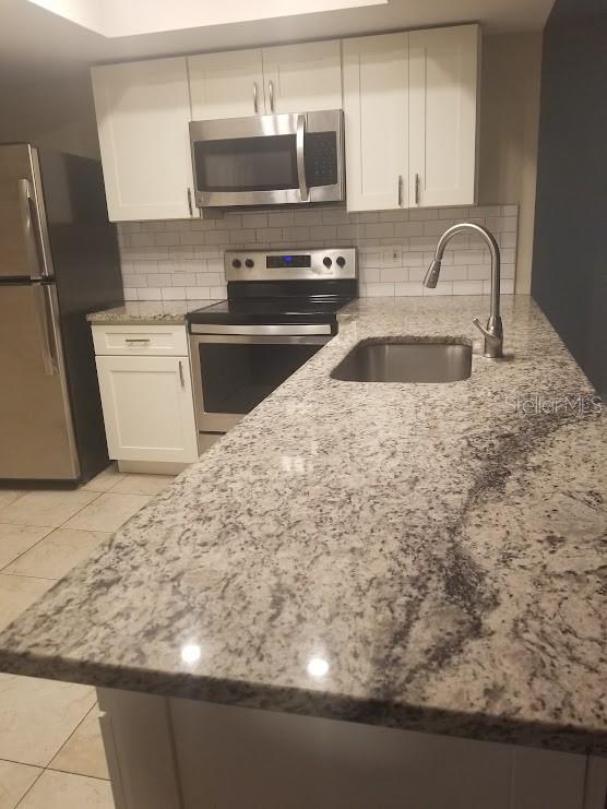 long breakfast bar
