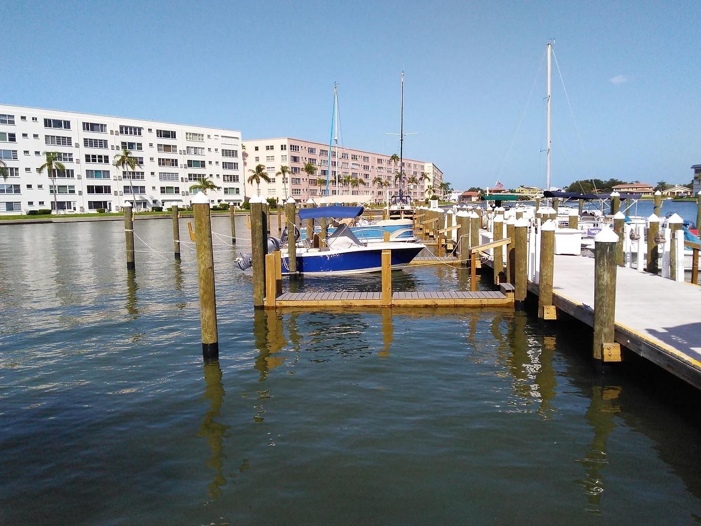 Town Shores of Gulfport: Docks