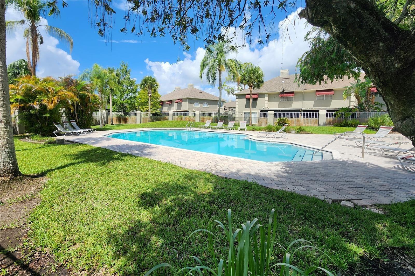 Chardonnay community pool and clubhouse