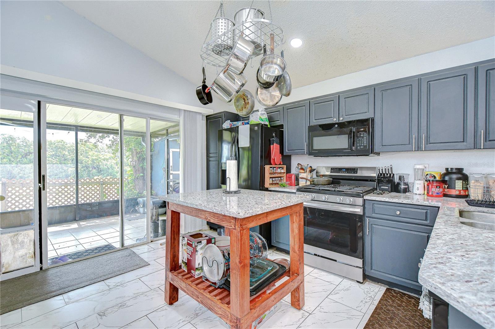 Upgraded counter tops!