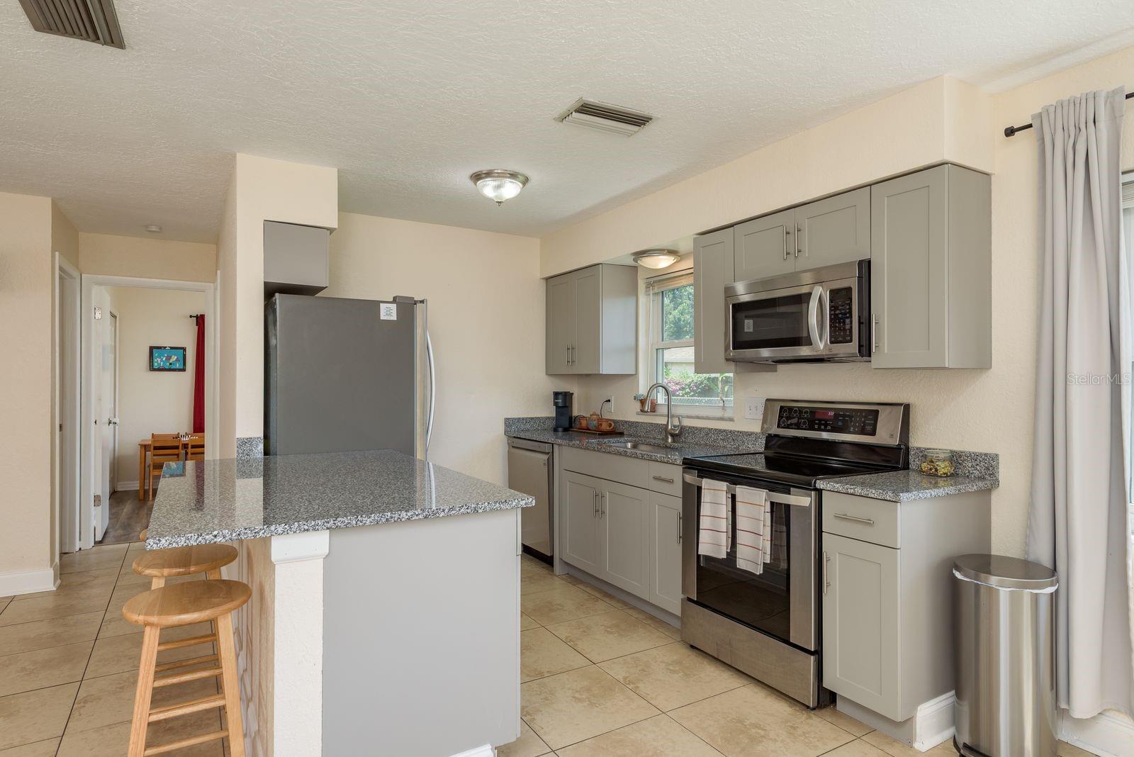 Remodeled 2020 Kitchen - 18x10