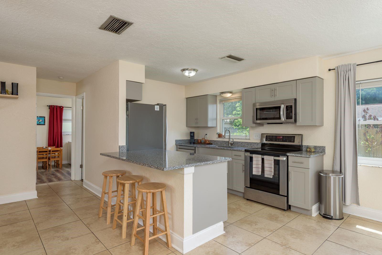 Kitchen bar seating
