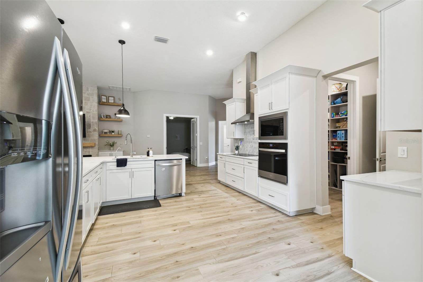 Kitchen w/Stainless Steel Appliances