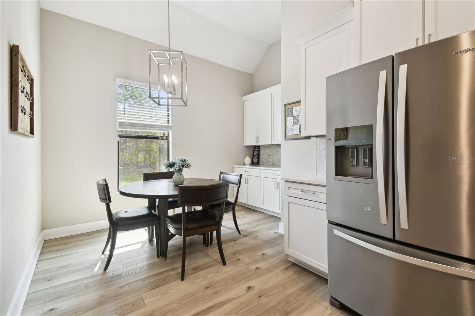 Kitchen Nook w/Plenty of Cabinets