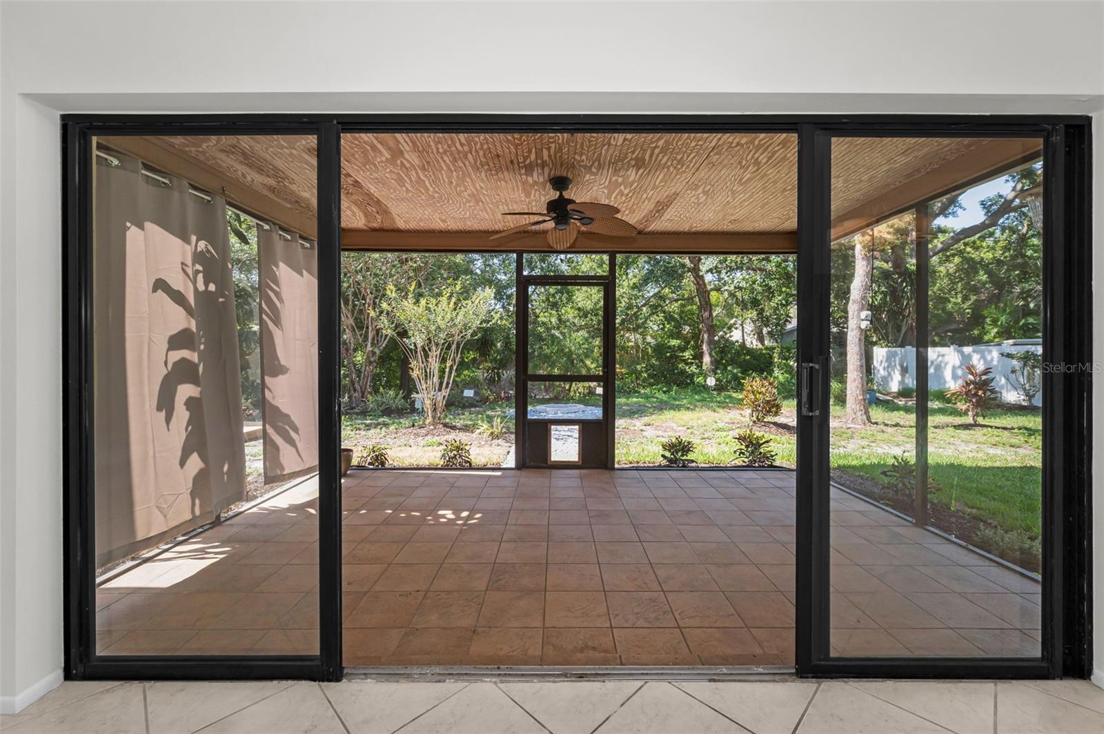 Access To The Screened-In Lanai