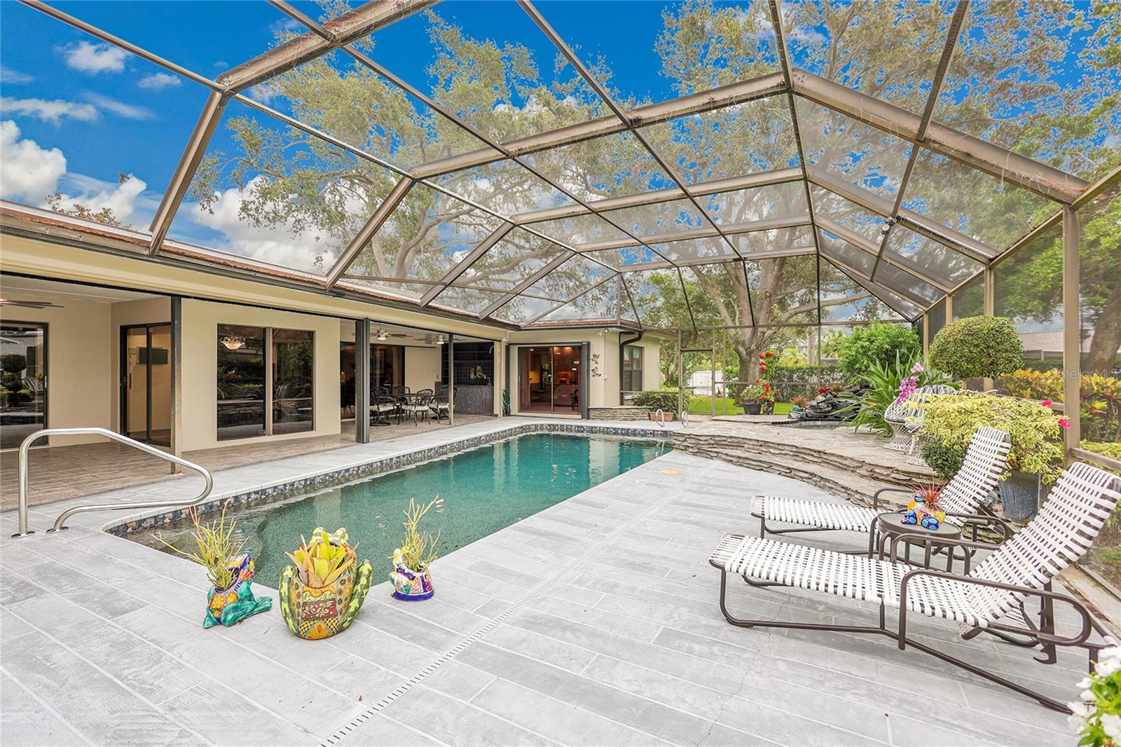 Pool area