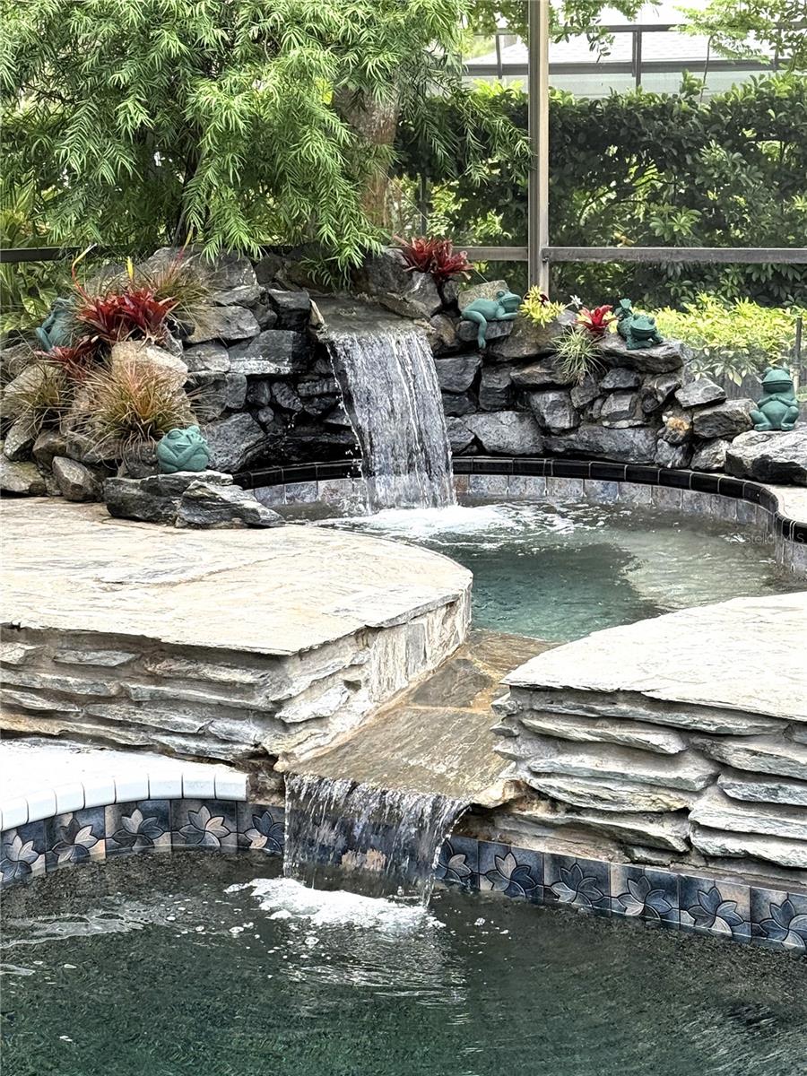 Double waterfall