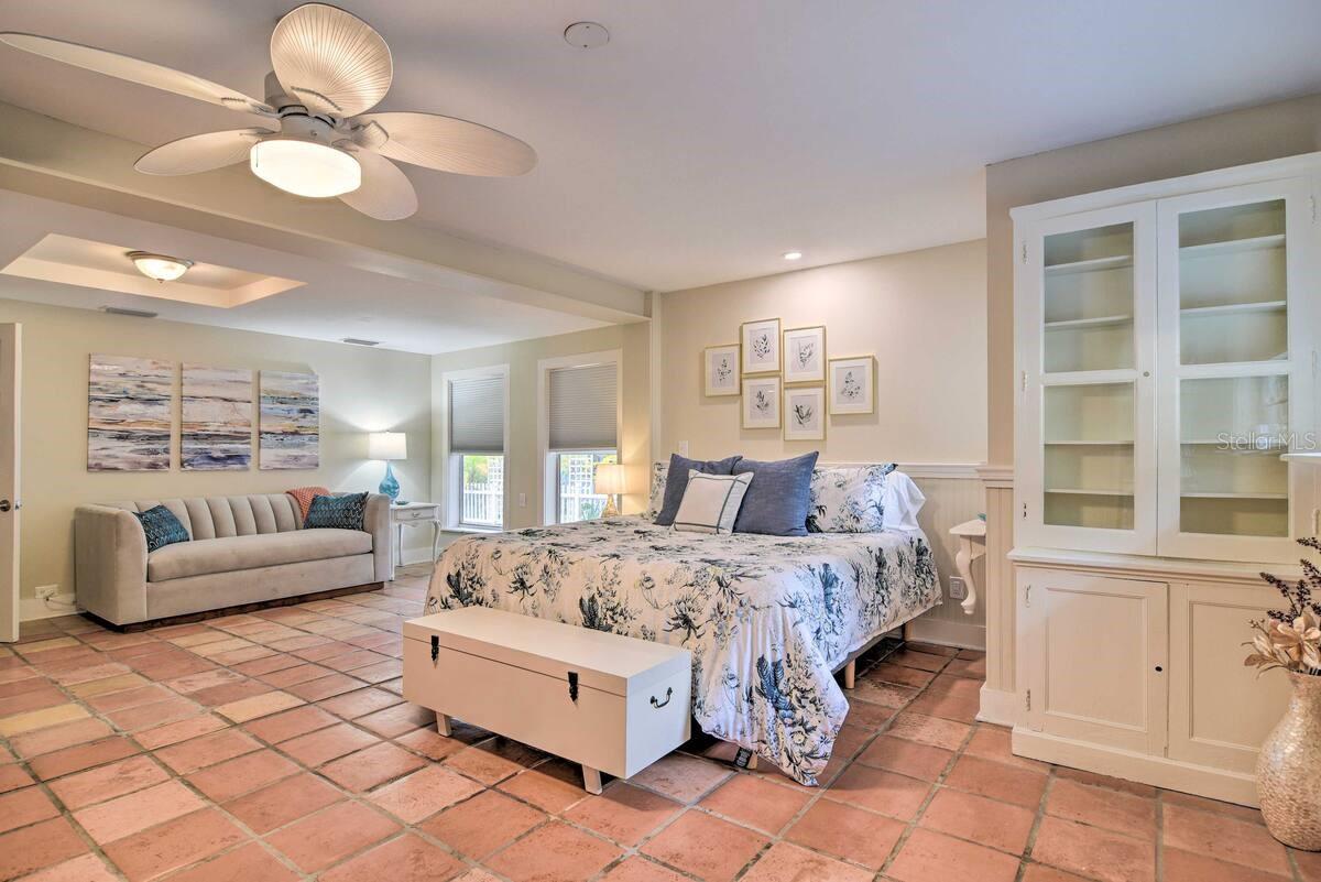 Larger bedroom