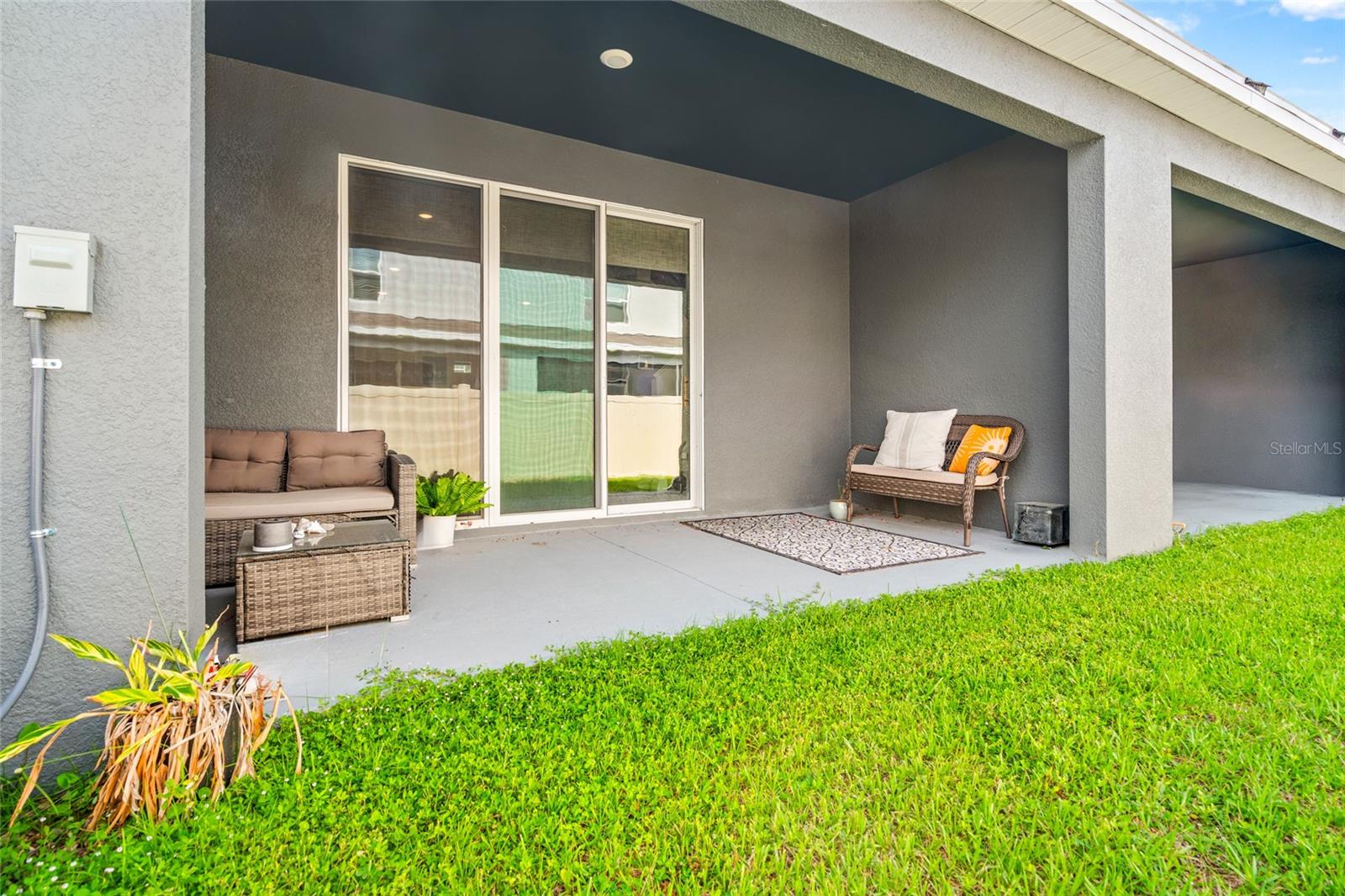 Rear Lanai