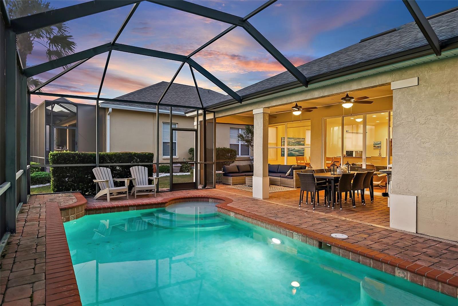 Twilight Great Outdoor Entertaining