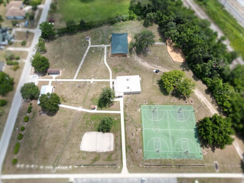 Walking distance to City Park